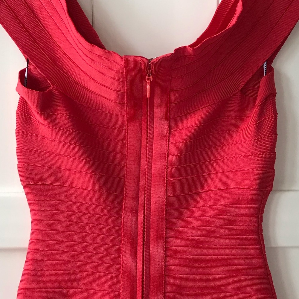NWOT Hervé Léger Coral Bodycon Dress - Picture 13 of 16